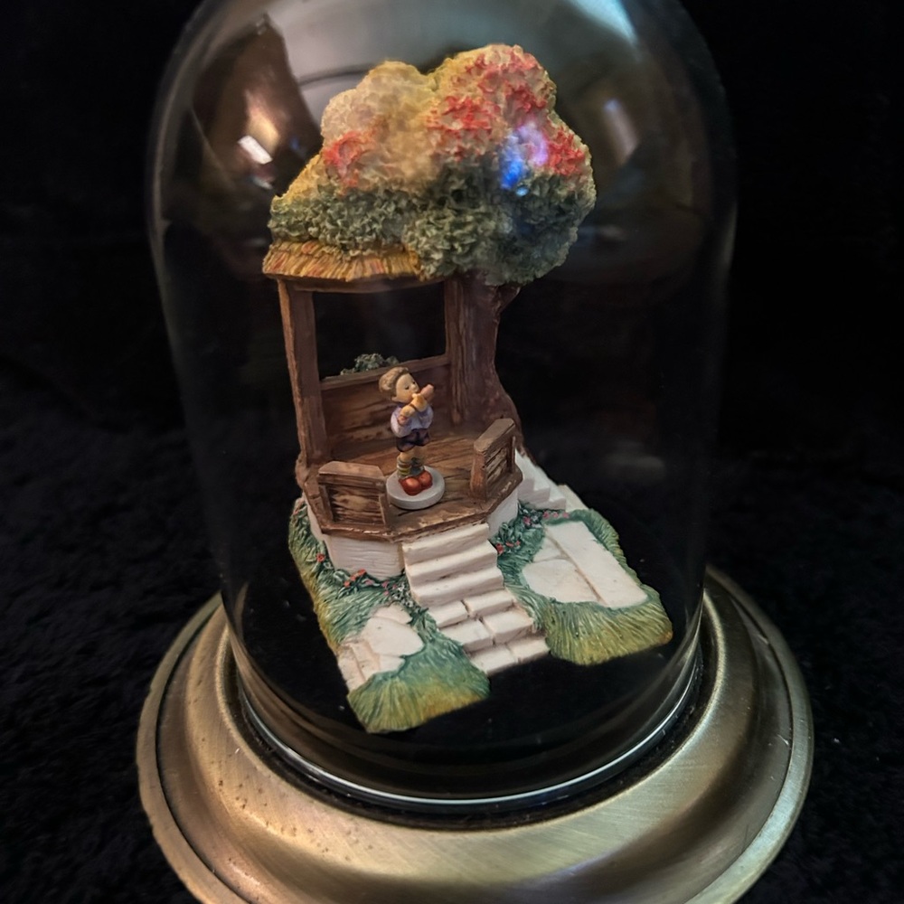 Goebel Olszewski Bavarian Bandstand W/Morning Concert  Figurine and Dome